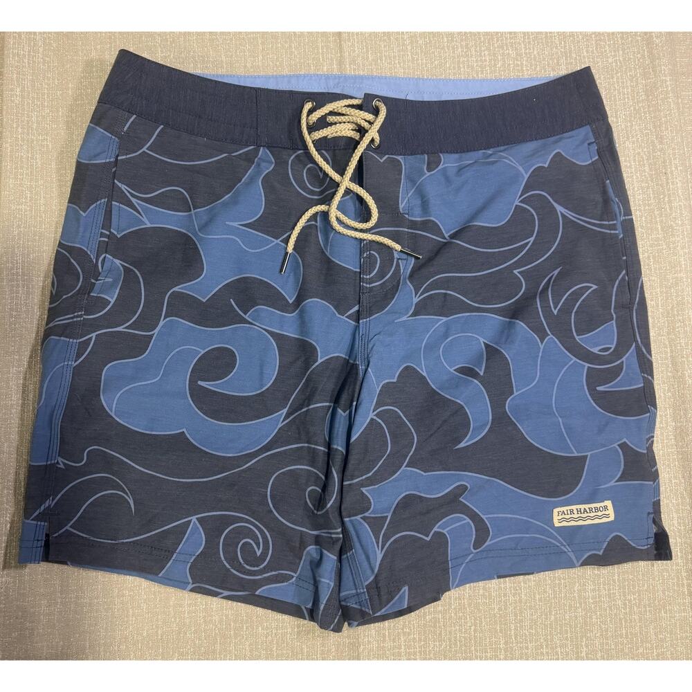 Fair Harbor Swim Shorts Mens Size 34 Blue Wave Print Boardshorts Drawstring